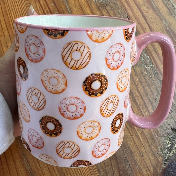 NWT 10 STRAWBERRY STREET Doughnut Donut Pink Coffee Tea Ceramic Mug New - Picture 2 of 6